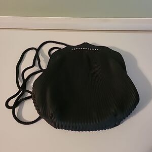 Almondo Handbag 